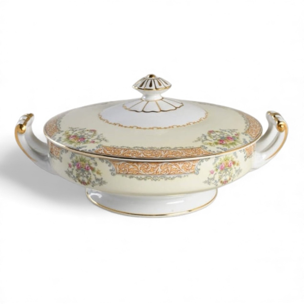 NORITAKE Occupied Japan Round Covered Vegetable Serving Dish